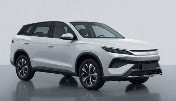 无忧配 10万出头预算，UNI-Z PHEV vs 宋Pro，谁能满足年轻家庭的既要又要